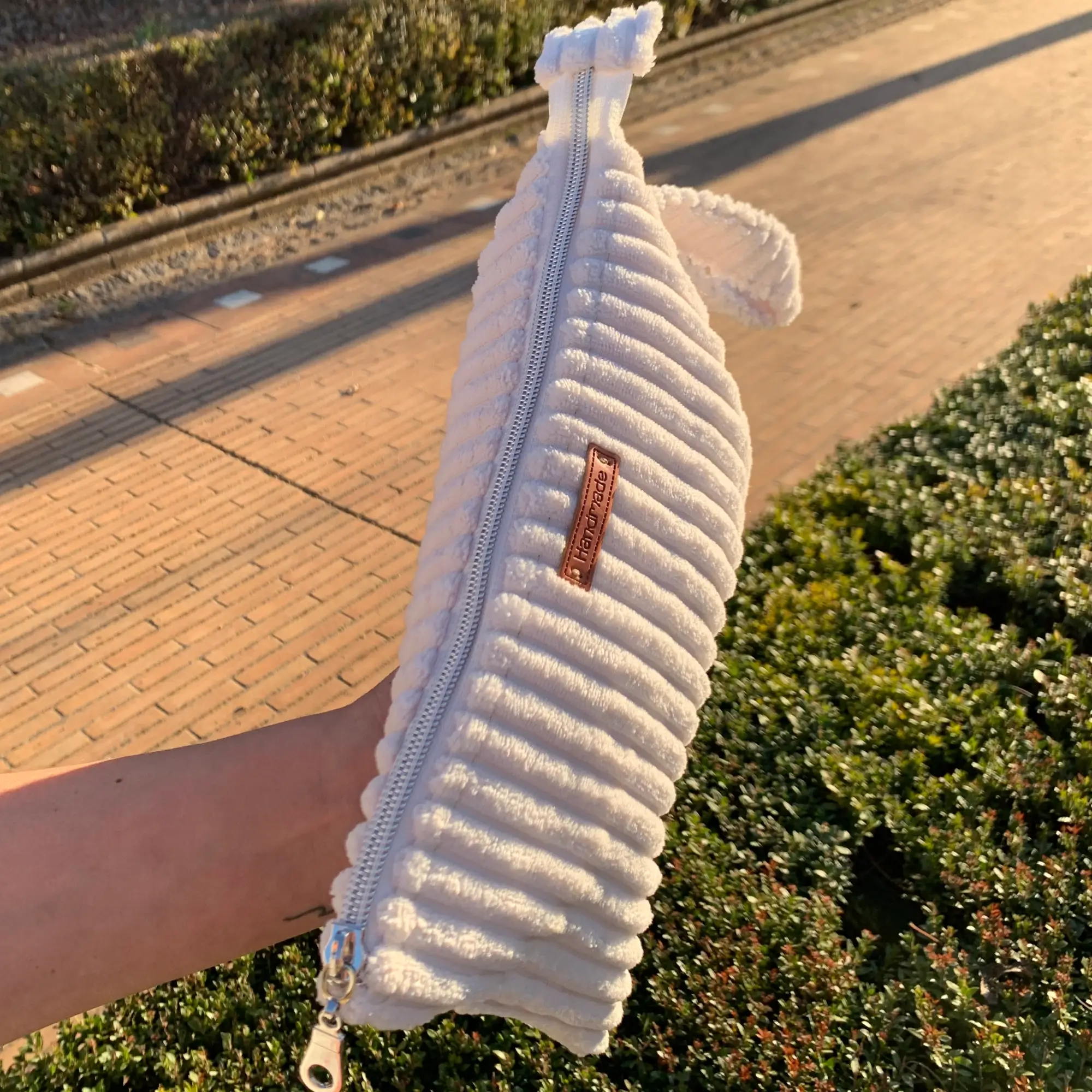 Bolso de mano de pana extrasuave
